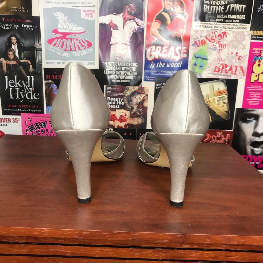 Mootsies Tootsies Peep Toe-Heels - Size 9.5 - Picture 5 of 5